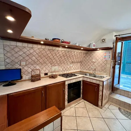 Dimora Arbata Tatil Evi