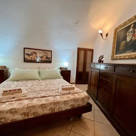 Dimora Arbata Tatil Evi *